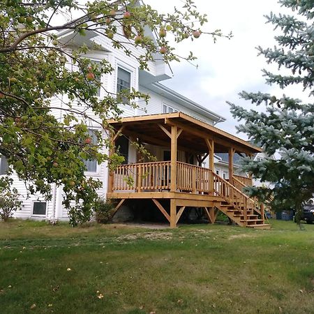 Twin Peaks B&B Mindemoya Εξωτερικό φωτογραφία