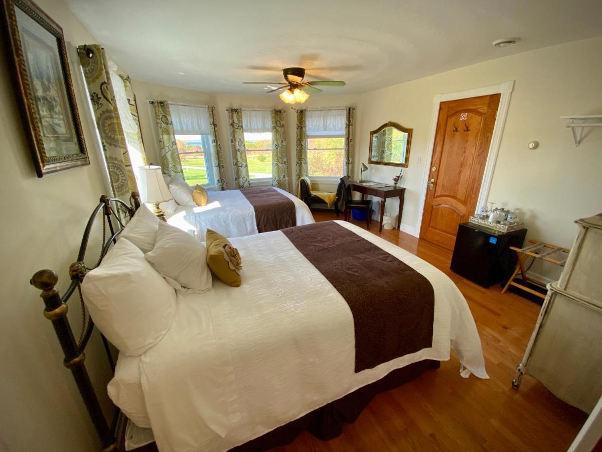 Twin Peaks B&B Mindemoya Δωμάτιο φωτογραφία